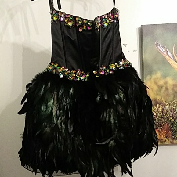 Prom dress - Picture 2 of 5